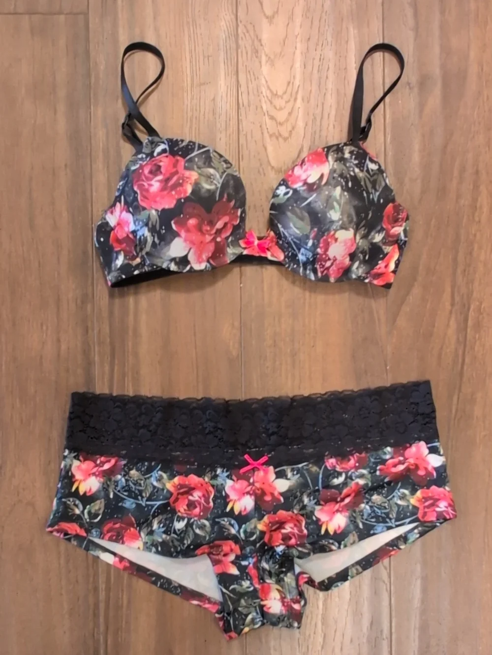 Bundle of Xhilaration 2 Bras Floral & Boyshort Set  Pink and Red Flowers